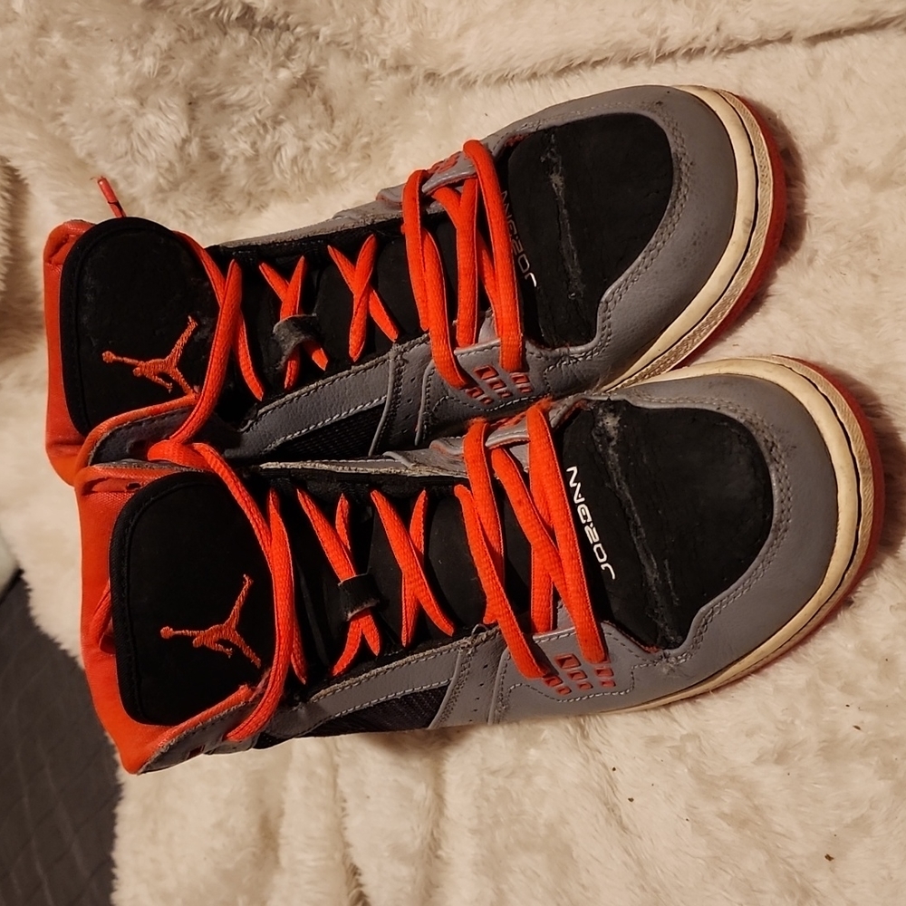 Jordan size 7y